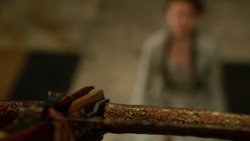 extant_GameOfThrones_2x04-GardenOfBones_0635