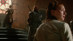 extant_GameOfThrones_2x04-GardenOfBones_0654
