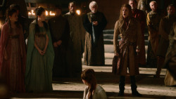 extant_GameOfThrones_2x04-GardenOfBones_0665