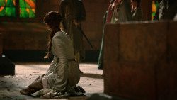 extant_GameOfThrones_2x04-GardenOfBones_0673