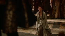 extant_GameOfThrones_2x04-GardenOfBones_0698