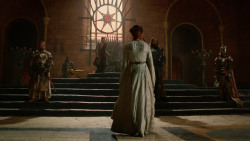 extant_GameOfThrones_2x04-GardenOfBones_0701