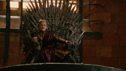 extant_GameOfThrones_2x04-GardenOfBones_0719