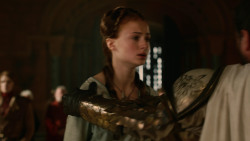 extant_GameOfThrones_2x04-GardenOfBones_0727