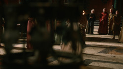 extant_GameOfThrones_2x04-GardenOfBones_0728