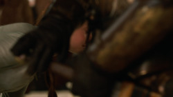 extant_GameOfThrones_2x04-GardenOfBones_0732