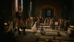 extant_GameOfThrones_2x04-GardenOfBones_0748