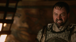extant_GameOfThrones_2x04-GardenOfBones_0791