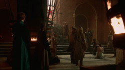 extant_GameOfThrones_2x04-GardenOfBones_0803