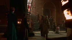 extant_GameOfThrones_2x04-GardenOfBones_0804
