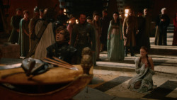 extant_GameOfThrones_2x04-GardenOfBones_0810