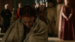 extant_GameOfThrones_2x04-GardenOfBones_0821