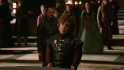 extant_GameOfThrones_2x04-GardenOfBones_0833