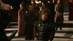 extant_GameOfThrones_2x04-GardenOfBones_0844