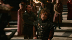 extant_GameOfThrones_2x04-GardenOfBones_0845