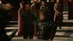 extant_GameOfThrones_2x04-GardenOfBones_0850