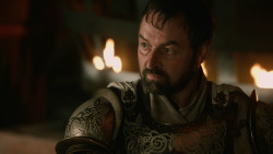 extant_GameOfThrones_2x04-GardenOfBones_0858