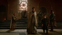 extant_GameOfThrones_2x04-GardenOfBones_0903