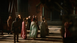 extant_GameOfThrones_2x04-GardenOfBones_0914