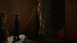 extant_GameOfThrones_2x04-GardenOfBones_0929