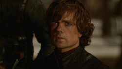 extant_GameOfThrones_2x04-GardenOfBones_0941