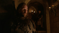 extant_GameOfThrones_2x04-GardenOfBones_0998