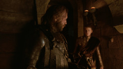 extant_GameOfThrones_2x04-GardenOfBones_1005
