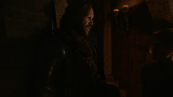 extant_GameOfThrones_2x04-GardenOfBones_1008