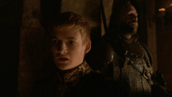 extant_GameOfThrones_2x04-GardenOfBones_1015