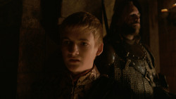 extant_GameOfThrones_2x04-GardenOfBones_1016
