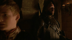 extant_GameOfThrones_2x04-GardenOfBones_1032
