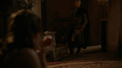 extant_GameOfThrones_2x04-GardenOfBones_1037