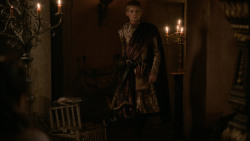 extant_GameOfThrones_2x04-GardenOfBones_1042