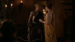 extant_GameOfThrones_2x04-GardenOfBones_1050