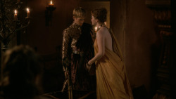 extant_GameOfThrones_2x04-GardenOfBones_1058