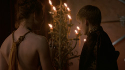 extant_GameOfThrones_2x04-GardenOfBones_1065