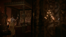 extant_GameOfThrones_2x04-GardenOfBones_1081