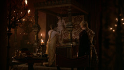 extant_GameOfThrones_2x04-GardenOfBones_1095