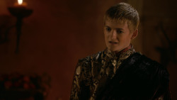 extant_GameOfThrones_2x04-GardenOfBones_1142