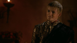 extant_GameOfThrones_2x04-GardenOfBones_1155