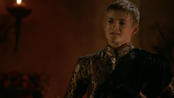 extant_GameOfThrones_2x04-GardenOfBones_1162