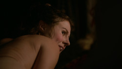 extant_GameOfThrones_2x04-GardenOfBones_1202