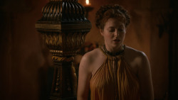 extant_GameOfThrones_2x04-GardenOfBones_1207