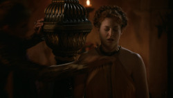extant_GameOfThrones_2x04-GardenOfBones_1208