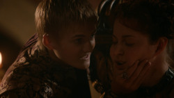 extant_GameOfThrones_2x04-GardenOfBones_1229