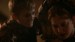extant_GameOfThrones_2x04-GardenOfBones_1231