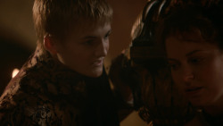 extant_GameOfThrones_2x04-GardenOfBones_1233
