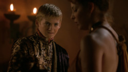extant_GameOfThrones_2x04-GardenOfBones_1300