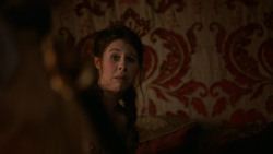 extant_GameOfThrones_2x04-GardenOfBones_1302