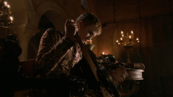 extant_GameOfThrones_2x04-GardenOfBones_1312